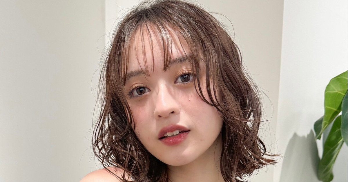 小顔が叶うボブヘア】切りっぱなし✕透明感ベージュが大人