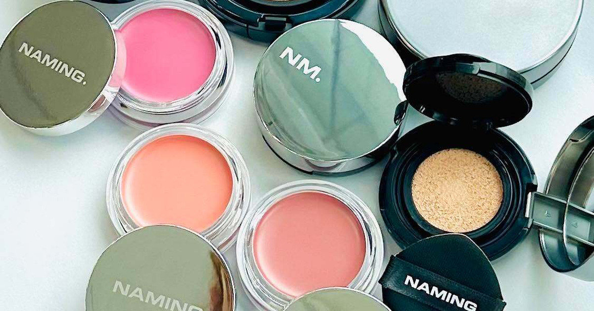 NAMING. チーク & クッションファンデーション セット NAMING. チーク & クッションファンデーション セット