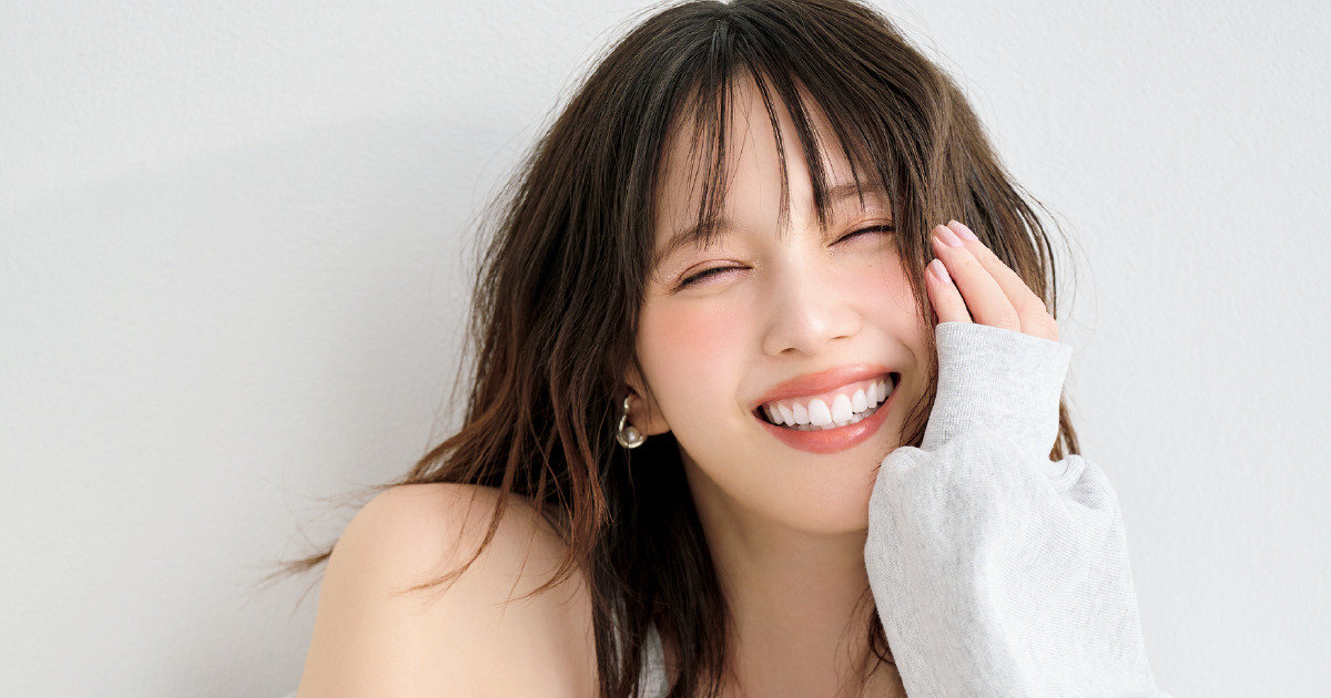 【限定3000個】★本田翼目覚まし【辛口）★［新品］激レア・限定・非売品 へそ出しコーデの本田翼、コンビニで「ファミから」ぱくり笑顔