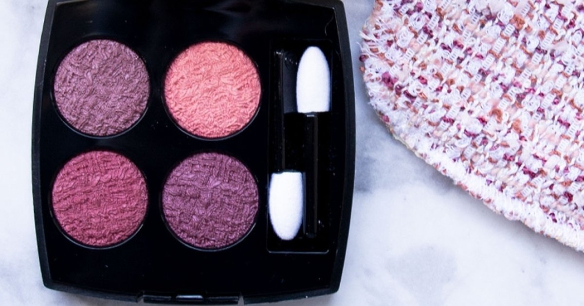 ピンク好き必見！】シャネルのツイードで甘冬メイク | 集英社の美容