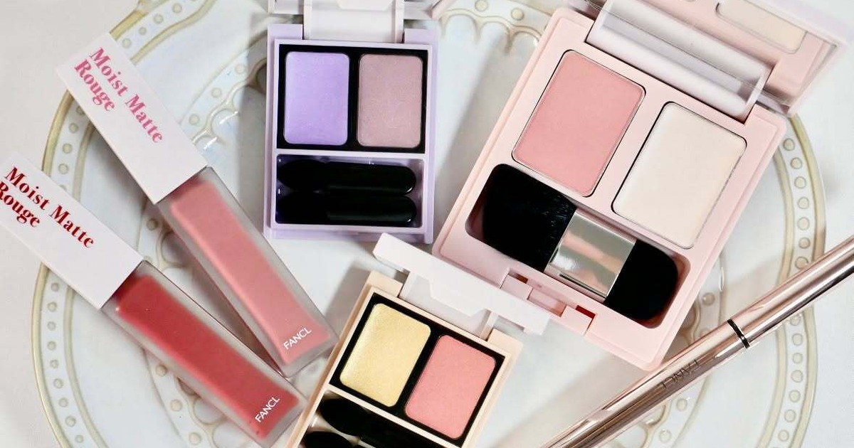 ファンケルの秋限定アイテムをスウォッチ！ 異なる色や質感の