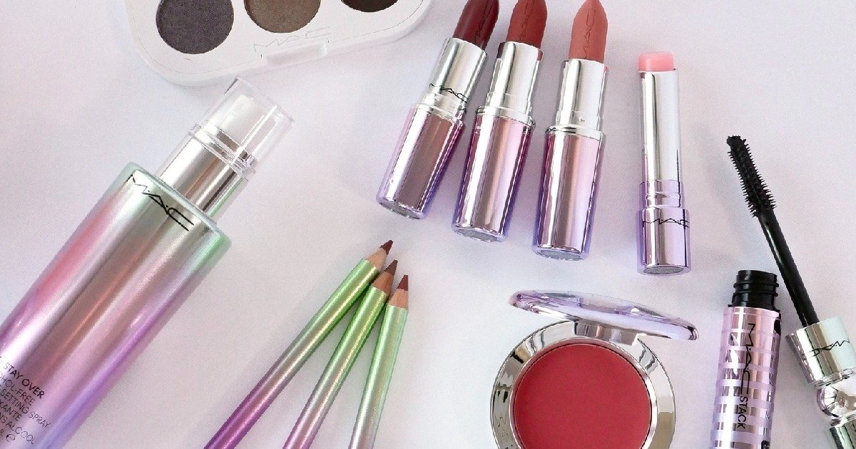 ｍａｃ✨２点♡ M・A・C】春カラーのSAKURAコレクションをスウォッチ！ 人気