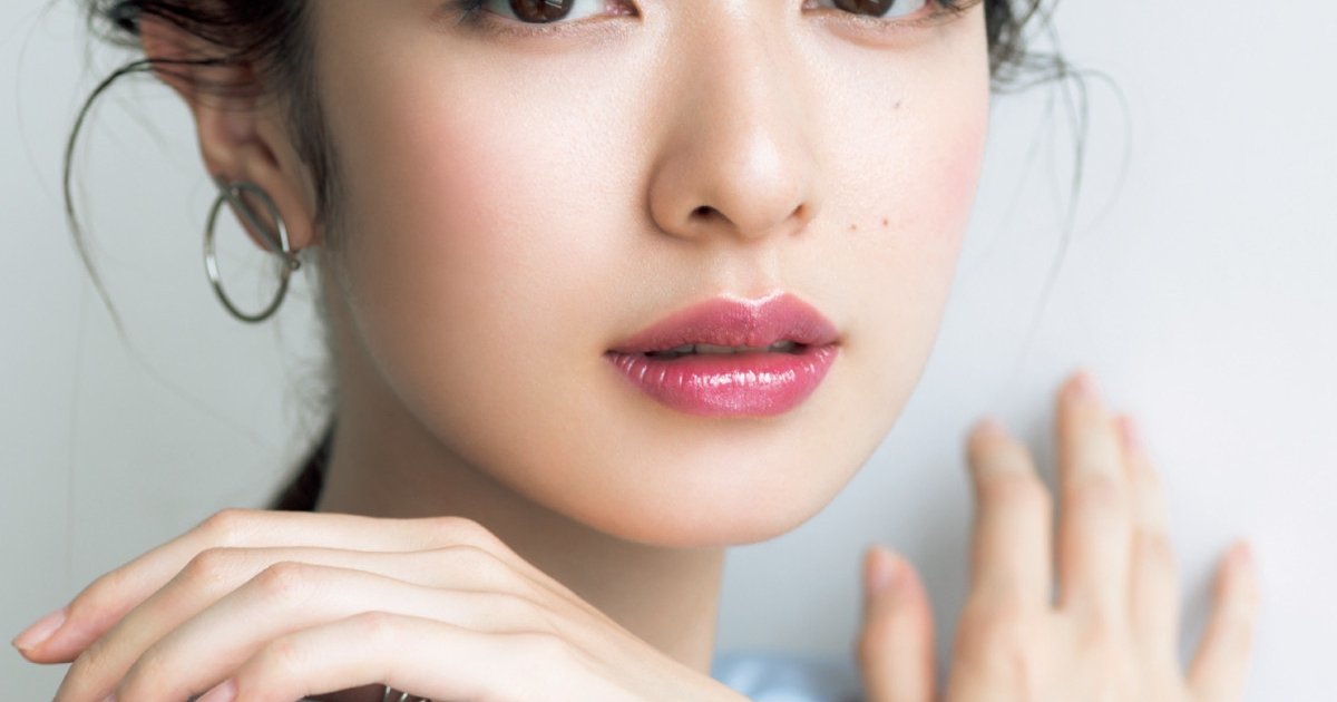 王道“ピンク”は辛口な色が最旬！ この秋大注目のメタルピンクリップで