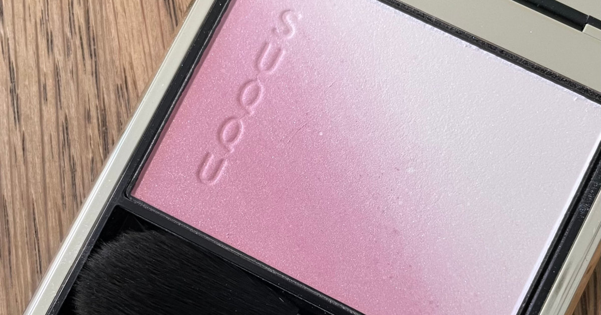 SUQQUの名品チーク😌イエベでも使いやすい青みピンク！つけるだけで