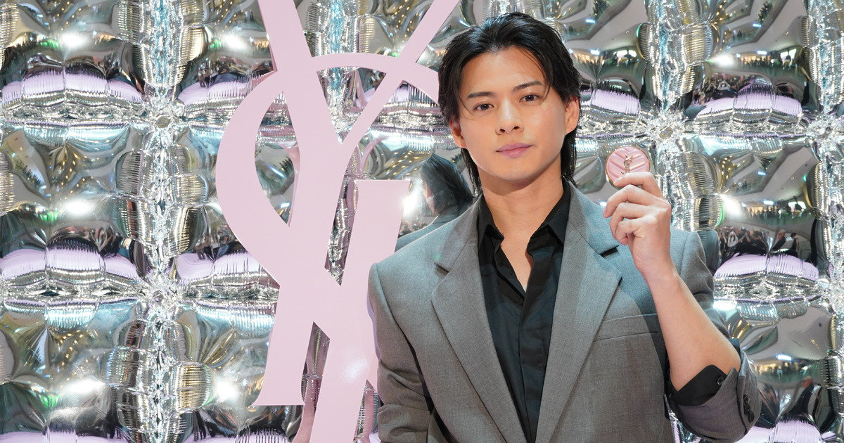 YSL BEAUTYアンバサダーの平野紫耀さん（Number_i）登場