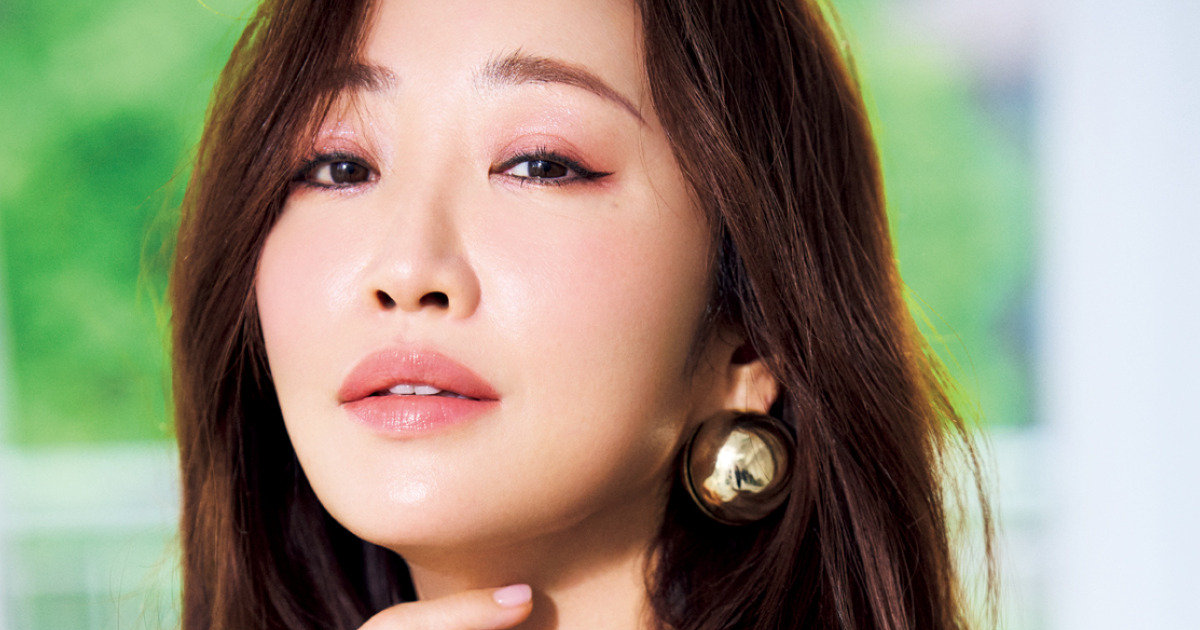 神崎 恵さんが2024年上半期に心を奪われたコスメは？ カネボウ