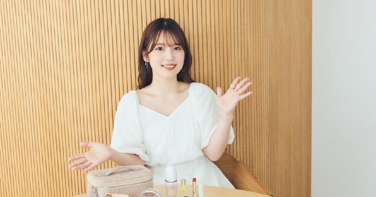 内田真礼さん PhotoGallery | 集英社の美容総合メディア『MAQUIA