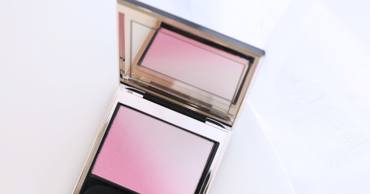 SUQQU】ブラーリング カラー ブラッシュ 06 透重 - SUKEKASANEで“大人