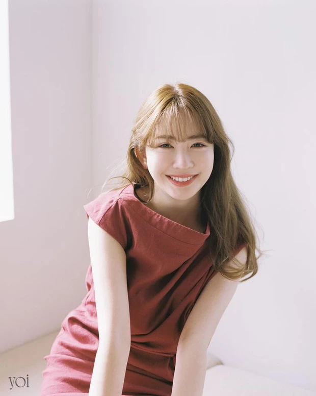 小嶋陽菜 ROSIER Her lip to AKB48 笑顔