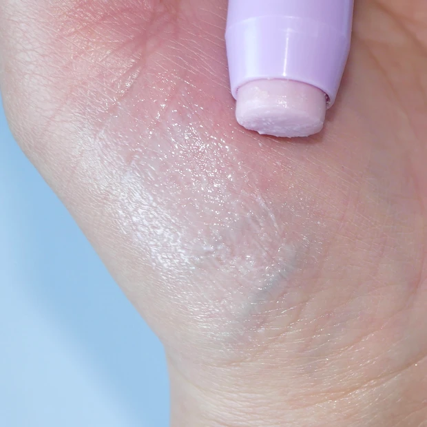 レブロン REVLON キス シュガー スクラブ　アサイーの香り リップケア