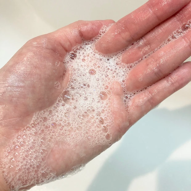 切れ毛やカラーの色持ちでお悩みの方必見!!シュワルツコフの毛髪補強シャンプー♡♡_2_2