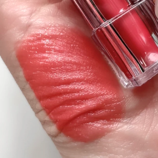 ティルティル ウォーターリズムグロウティント 11 APPLUMのスウォッチ、赤ぶどうカラー