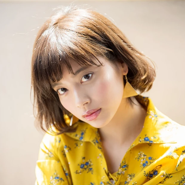 鉄板可愛い“重めボブ“を 束感&寒色カラーで大人おしゃれに!