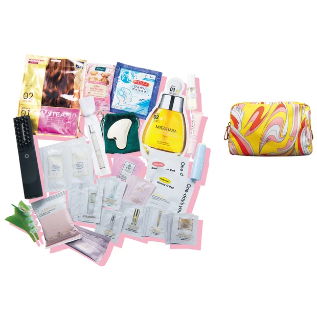 君島十和子さんの【トラベルポーチの中身】1泊2日韓国旅行に持っていくもの…