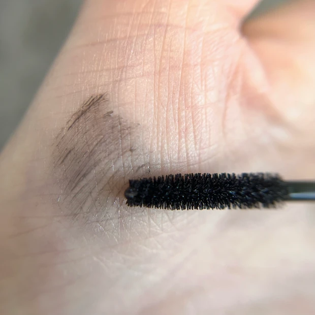 フェザー ウィスプ マスカラ04 スウォッチ