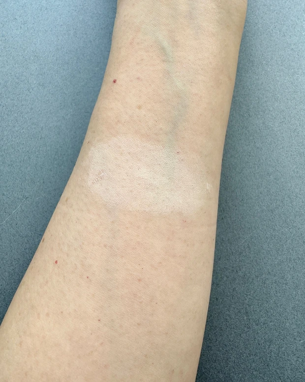 　【クリスマスコフレ2025】　ミラノコレクション フェースアップパウダー 2026 スウォッチ