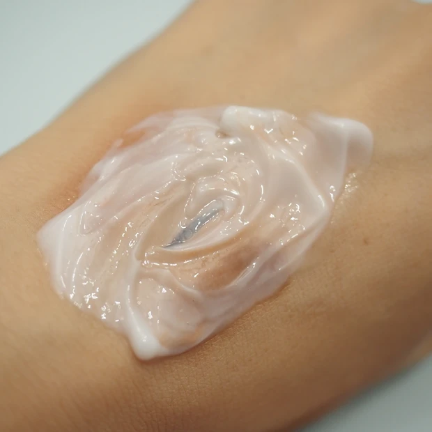 「敏感になったお肌を労わりたい、、、」そんな時に使いたいiniksのリキッドファンデ＆クレンジング_4_2