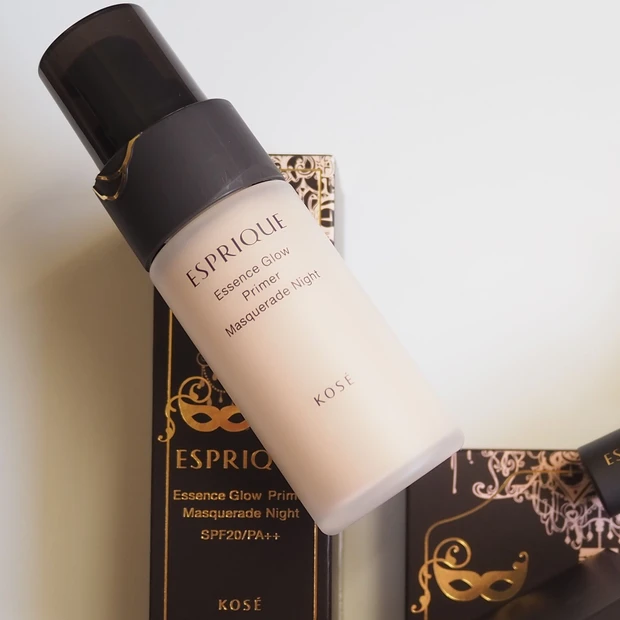 「エッセンス グロウ プライマー マスカレード ナイト 01 Beige Dress」