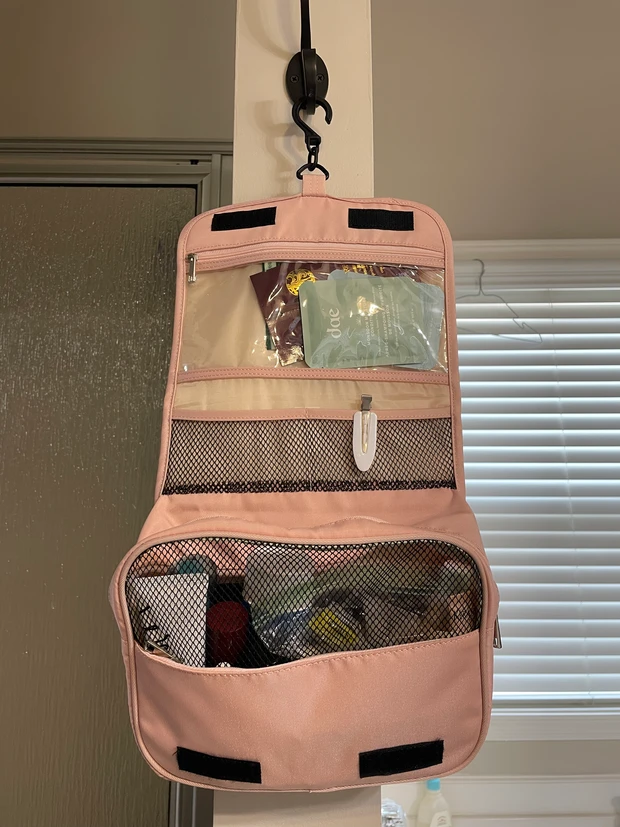 【スキンケアオタクのポーチの中身】３泊４日の海外旅行🌞何を持っていく？最小限にまとめながらもしっかりケアできる商品勢揃い✨_2_3