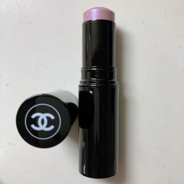 CHANELの2023春コスメがかわいい♪
春の新作6点をスウォッチ紹介。_9