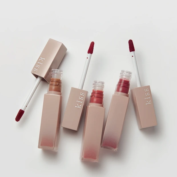 2022上半期バズりコスメBest4を発表! キス、ジルスチュアート、デ…