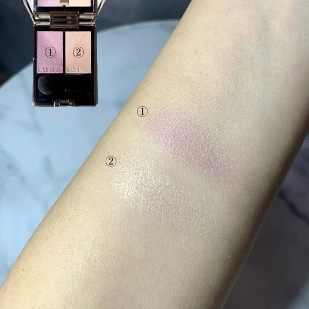 ルナソル カラーリンググレイズ EX11 Lilac Dream スウォッチ