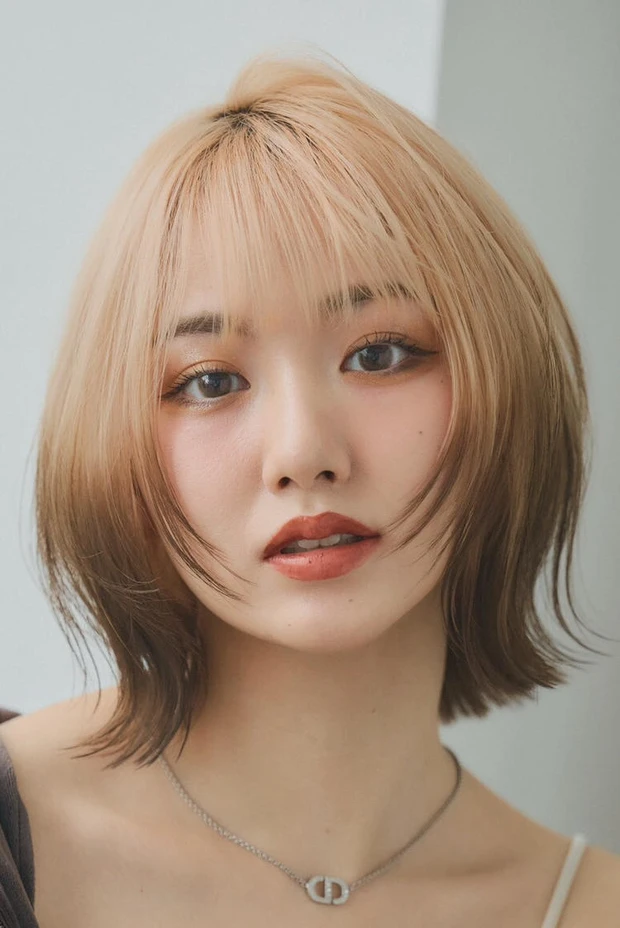  【春におすすめの髪型】ボブへア12選  ブリーチ初心者もトライしやすいエンドカラーボブ