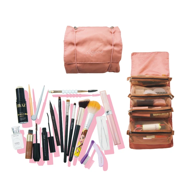 足立梨花さんの【トラベルポーチの中身】ポーチinポーチで大量コスメも使い…