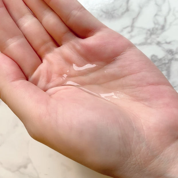 化粧水 スキンケア 手 液体