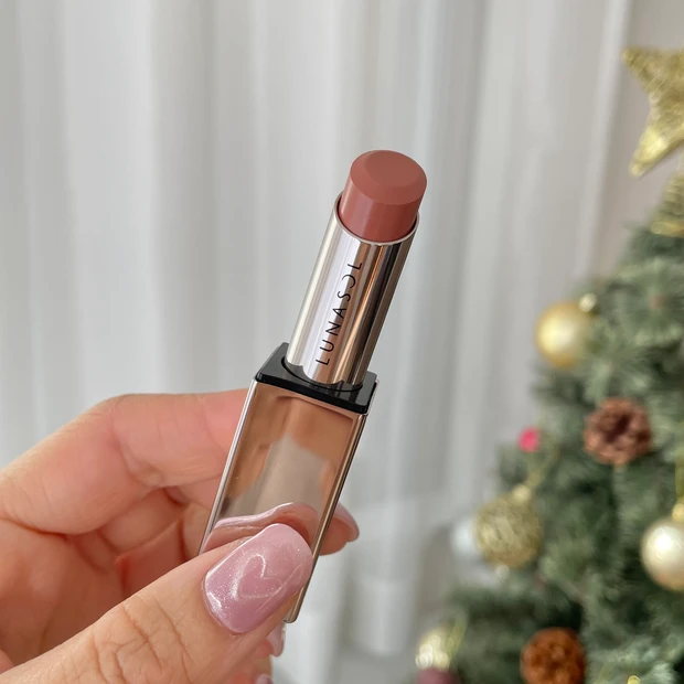 ルナソル【2025秋新作】アイカラーレーションＮ 07 Vintage Petal とフュージングカラーリップス 10 Relaxing Moodをイエベ春がレビュー！_7