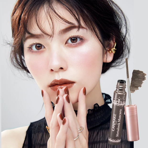 メタルコームで束感カールが自由自在！ CANMAKE メタルックマスカラ…