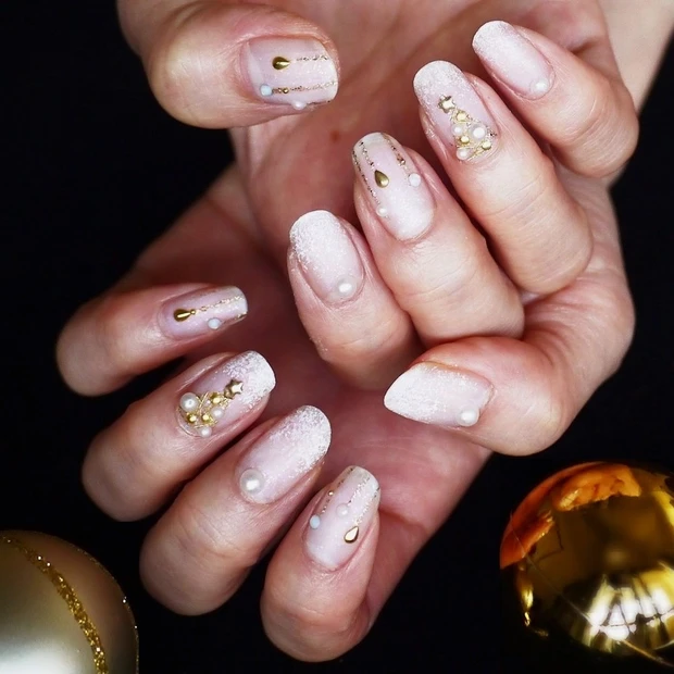 ダイソーコスメ　ネイル