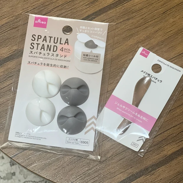 ダイソーこれ買いです！スキンケアの便利アイテム2選♡
