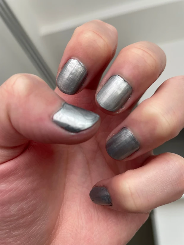 【MYベストコスメ】メンズのネイルブーム！！ズボラでも社会人でもできるネイルのオススメ4選_8_1