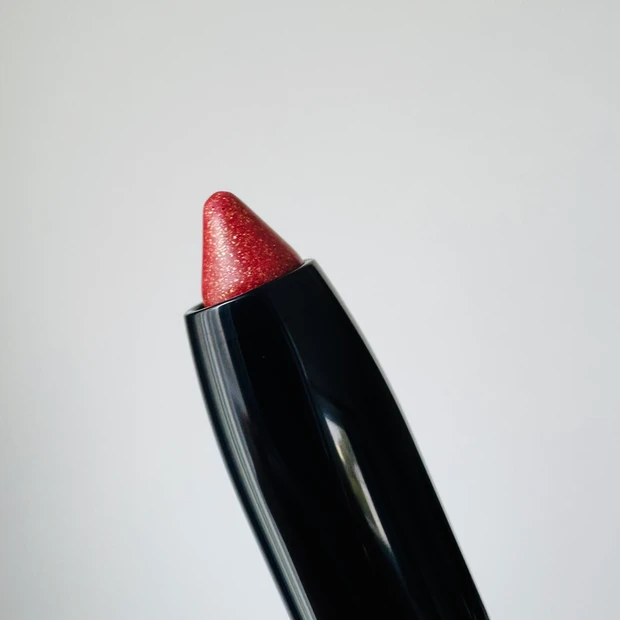 レブロンのシアーバームクレヨン