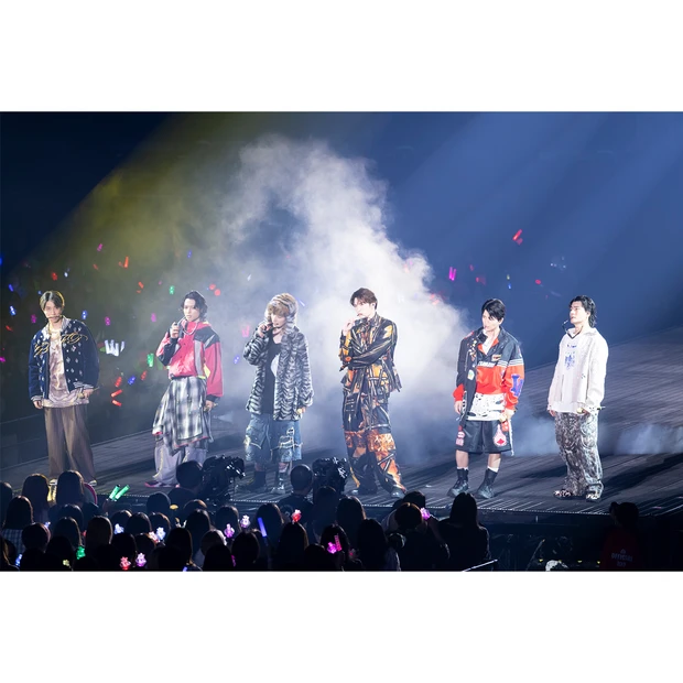 【SixTONES・横浜アリーナライブレポ】SNSで話題!6つの“メロい…