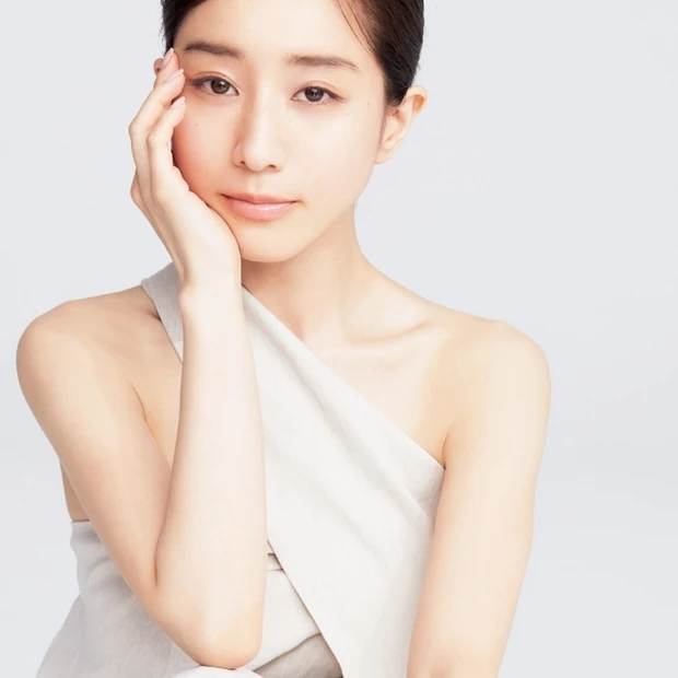 田中みな実さんのリピ買いコスメ！ 何年も愛用中の8品とは？