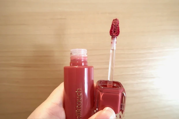 ミルクタッチ  ジュエリーフィットティンティッドグロウティント　09 Pine Mauve　チップ