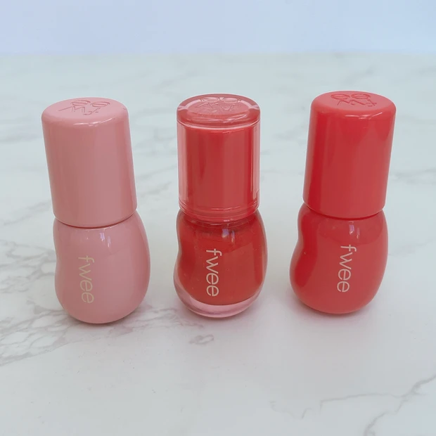 2.fwee 3Dボリューミンググロス（バニラ30％・ソルベ30％・70％）