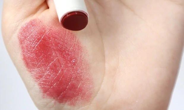 キャンメイク むちぷるティント 03 ワインベリー スウォッチ