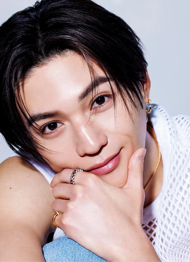 八木勇征さんが、“惹かれる人”に共通する内なる魅力とは?「感情が滲み出る瞬間が、美しい」。