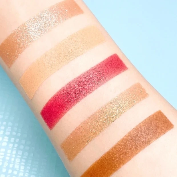 【中国コスメ】FlowerKnows（フラワーノーズ） ユニコーンシリーズ アイシャドウパレット_スウォッチ