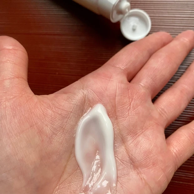 香水屋さんの作ったハンドクリームは極上香料を5%も高配合。_2_1