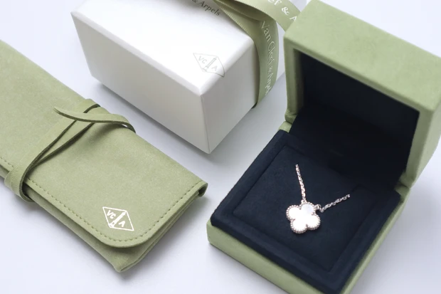 ヴァンクリーフ アルハンブラ