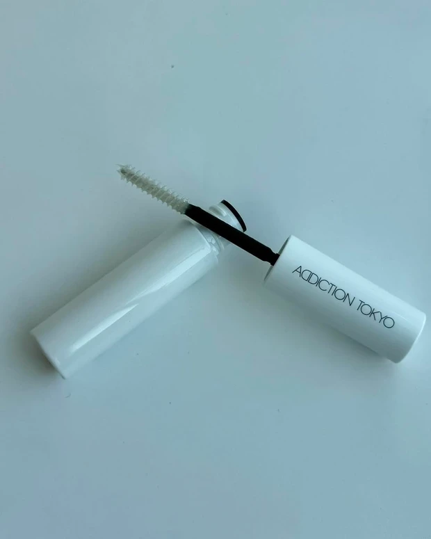 アディクション ザ アイブロウ シェイプフィクサー