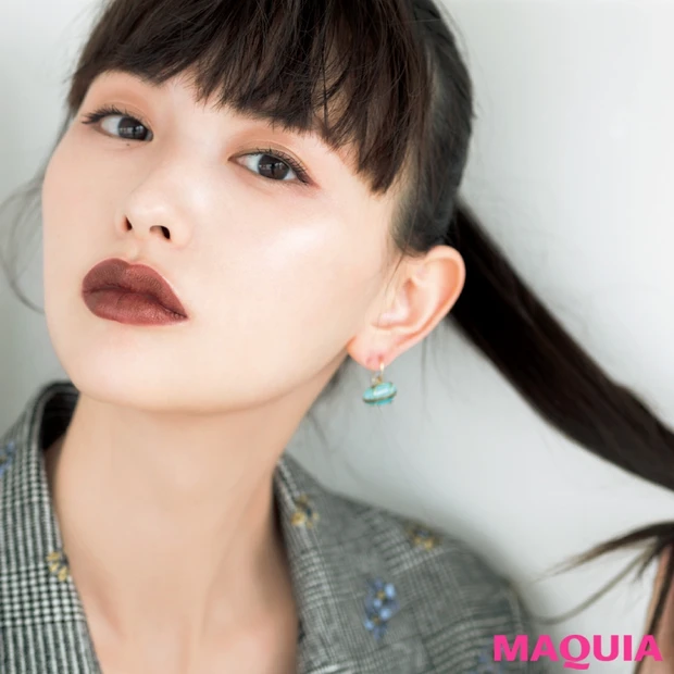 おしゃれ感&ハンサムさのいいとこ取り! カカオブラウンリップは端正に仕上…