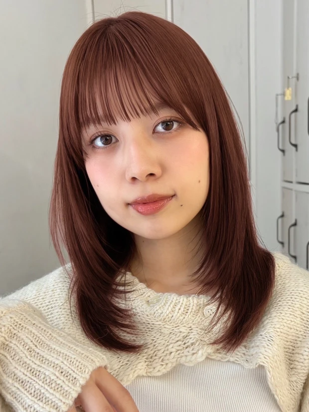 髪型　ミディアムレイヤー　ミディアムヘア　ピンクブラウン　カットのポイント