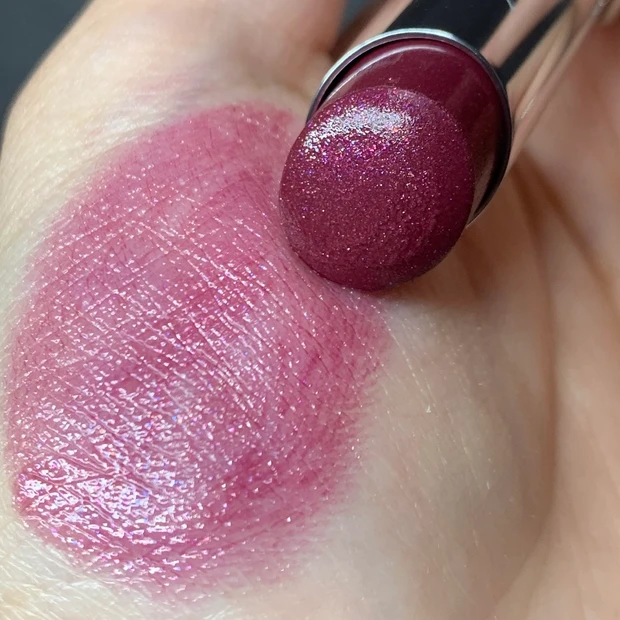 UNMIX リップスティック 05 フーシャボルドー スウォッチ