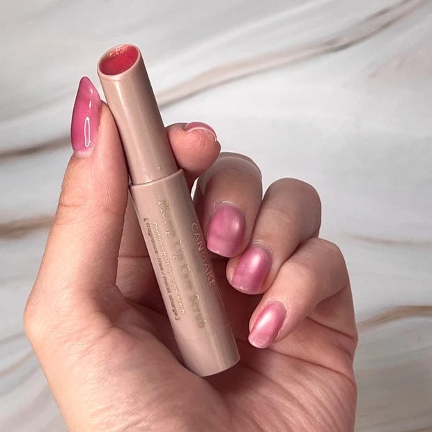 プチプラ　リップスクラブ　キャンメイク　プランプリップケアスクラブ