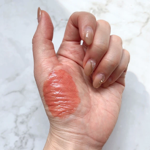 オペラ　グロウリップティント　イエベ